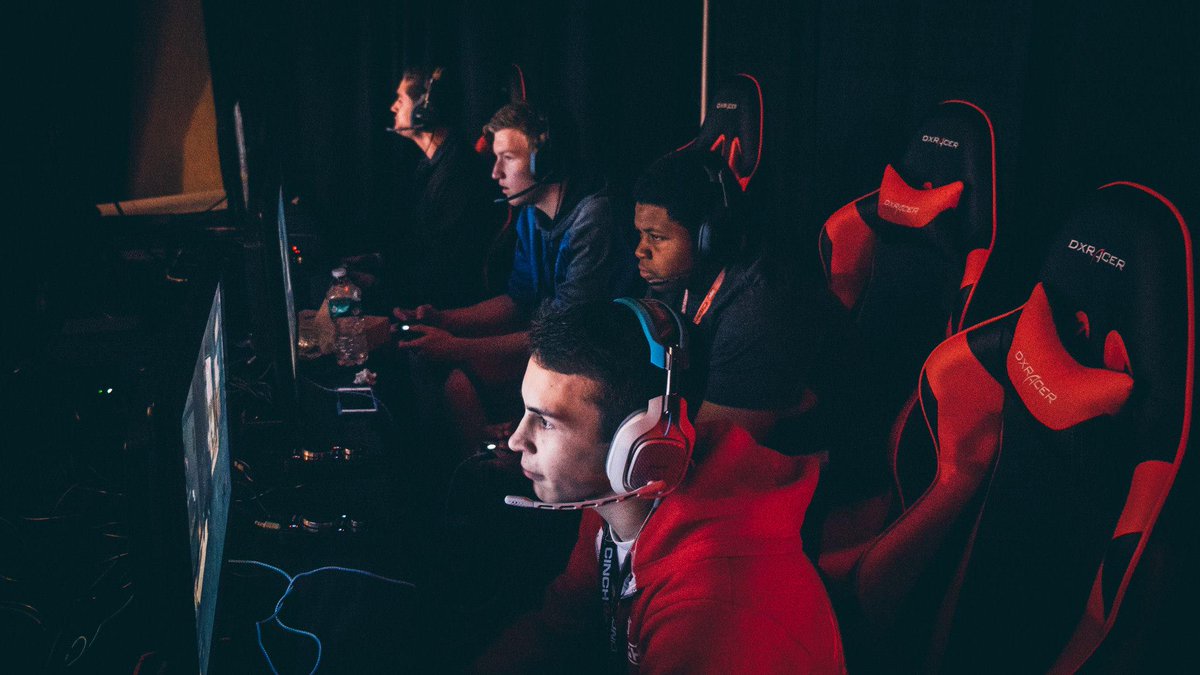 MESEvents's tweet image. #MESDetroit25K takes place August 21-23 in Detroit Michigan! 

Info coming next week!