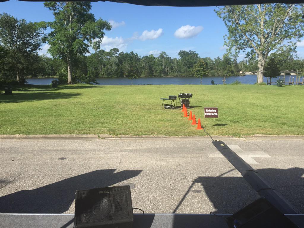 BotBMilton's tweet photo. View from the stage! A little more than an hour until Class X puts on a great show during this beautiful day. http://t.co/FScJpavsYk
