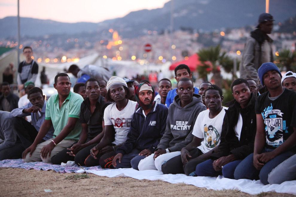 This Is What Ramadan Looks Like Around The World bzfd.it/1Nb2KSm