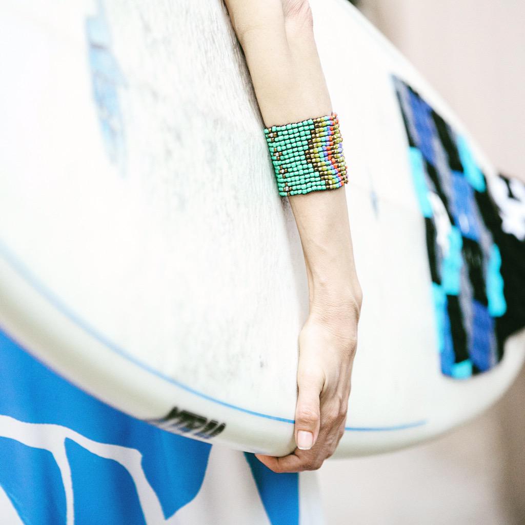 Surf anyone!!!! Don't forget your Mina &amp; Co....#cbslifestyles #taylorabeel #anthology films <a href="/MinaandCompany/">Mina & Co</a>