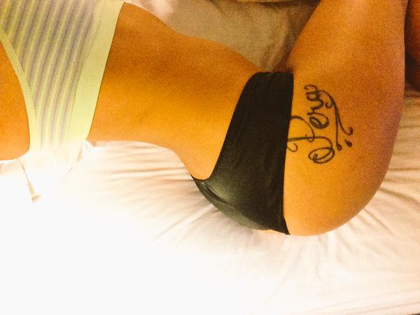 VIPSSCompanions's tweet photo. #TGIF #FridayTreats #YEG #AB #EdmEscorts #ABEscorts #VIPCompanions @VIPJaneTaylor http://t.co/Tx32V087Bx