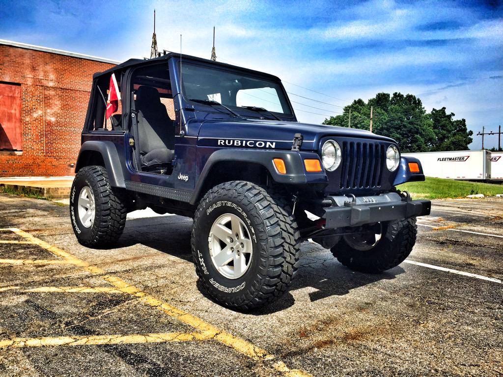 MilesNauticus's tweet photo. Dat stance doe..new lift &amp; tires. #zonecombo @ZoneOffroad #mastercraftmxt #JeepLife @Jeep_Life @SexyJeeps @Jeep_Porn http://t.co/VmlBcOcl3r
