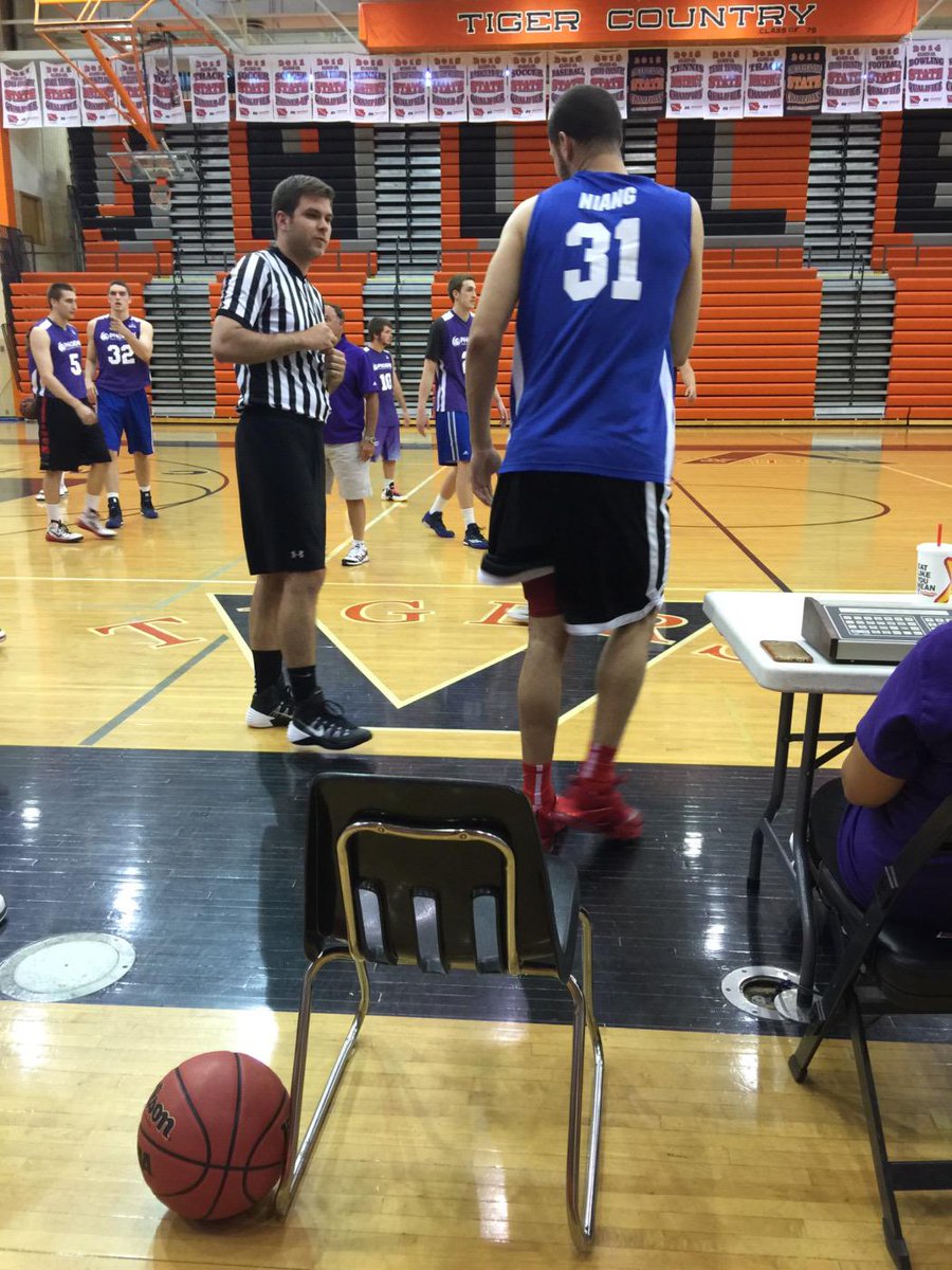 SportsEngine's tweet photo. A few of us from the team are catching a little @yCapCity tonight. @GeorgesNiang20 checking in. http://t.co/XfUAKtrX2K