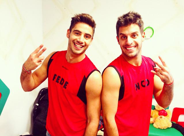 Necesitamos su ayuda VOT 2 al 2211 para Nico 😕 Emm no perdon para <a href="/fededominguez13/">Fede Dominguez</a> 😕 ah no... 😐en fin VOT 2 😌😅