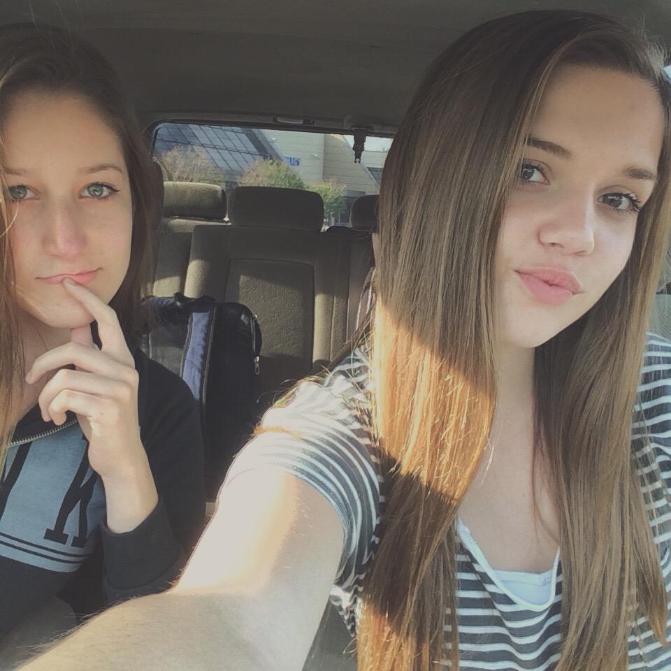 cait_lister's tweet image. BOUT TO BE BEACH BOUND WITH MY BESTIE TOMORROW #pcb15🌊☀️👭💖