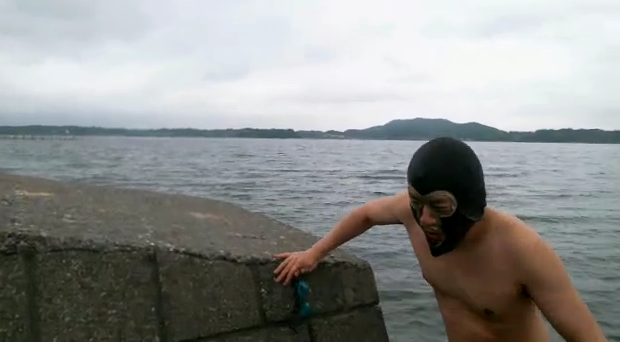 旅部11　静岡県 浜名湖
この旅は人の悪口いってカメ食っただけ。西岡と横山緑が浜名湖で泳いだ。よっさん「これ見どころでしょう」
横山緑「でも笑いにつながらない、車にひかれたほうが面白い」
西岡が右翼会長の車を放送に映してしまい焦ってた