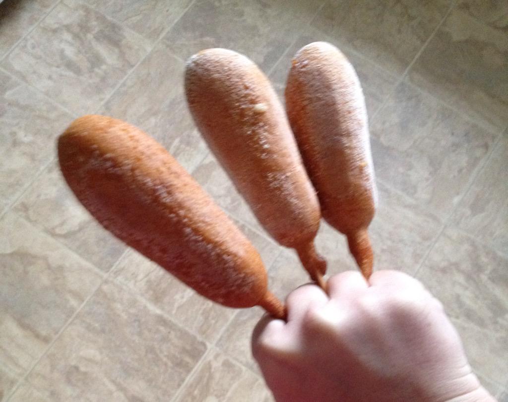 SpangledSteven's tweet image. When you're trying to be Wolverine but you're really just a fat ass.