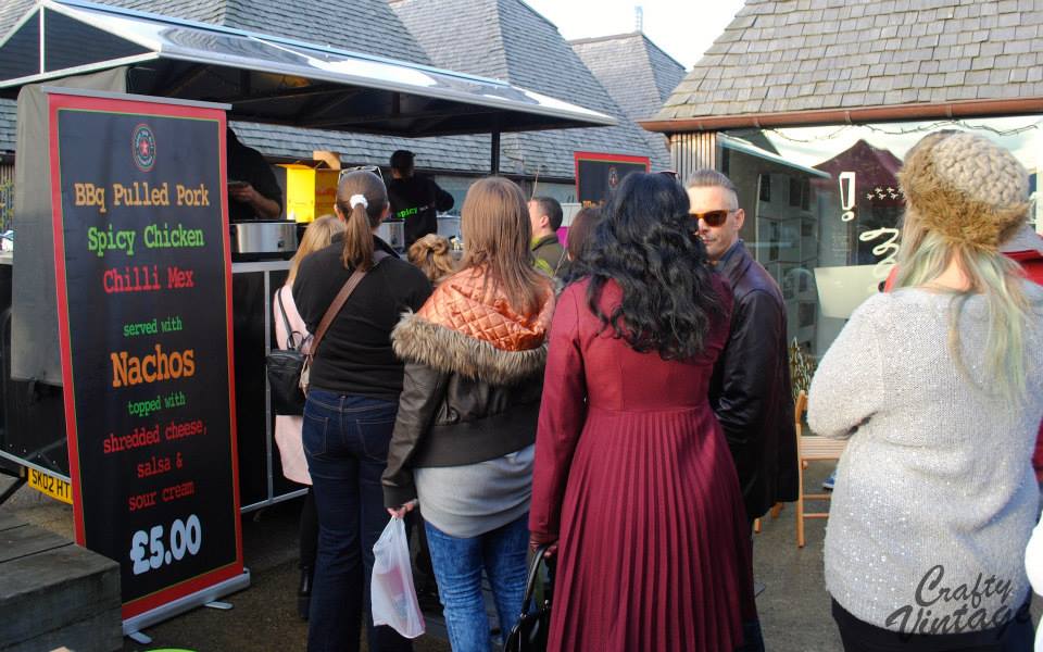 foodtownfunk's tweet photo. @Rufusmufus thanks for coming down,means a lot ,see you in the fields @Rufusmufus plenty vegetarian choices http://t.co/Yz4Ob0iTjJ