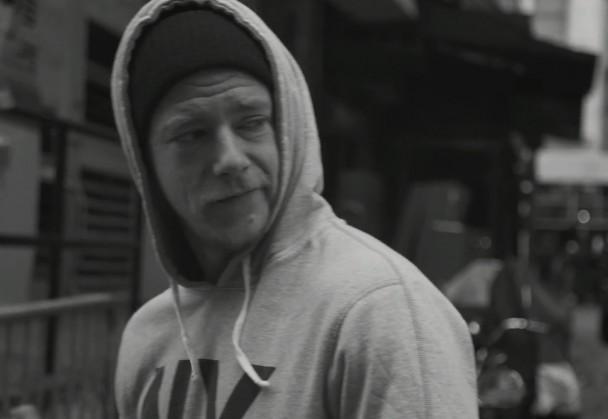 Interpolpy's tweet image. everything is wrong