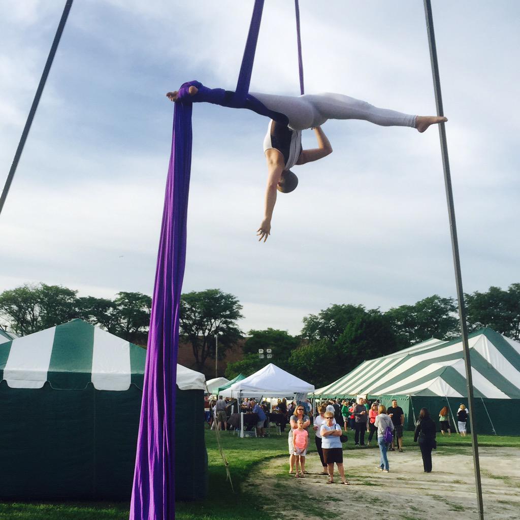 RingofSteel's tweet image. Our aerialist at the Motor City Irish Festival @MotorcityIrish0