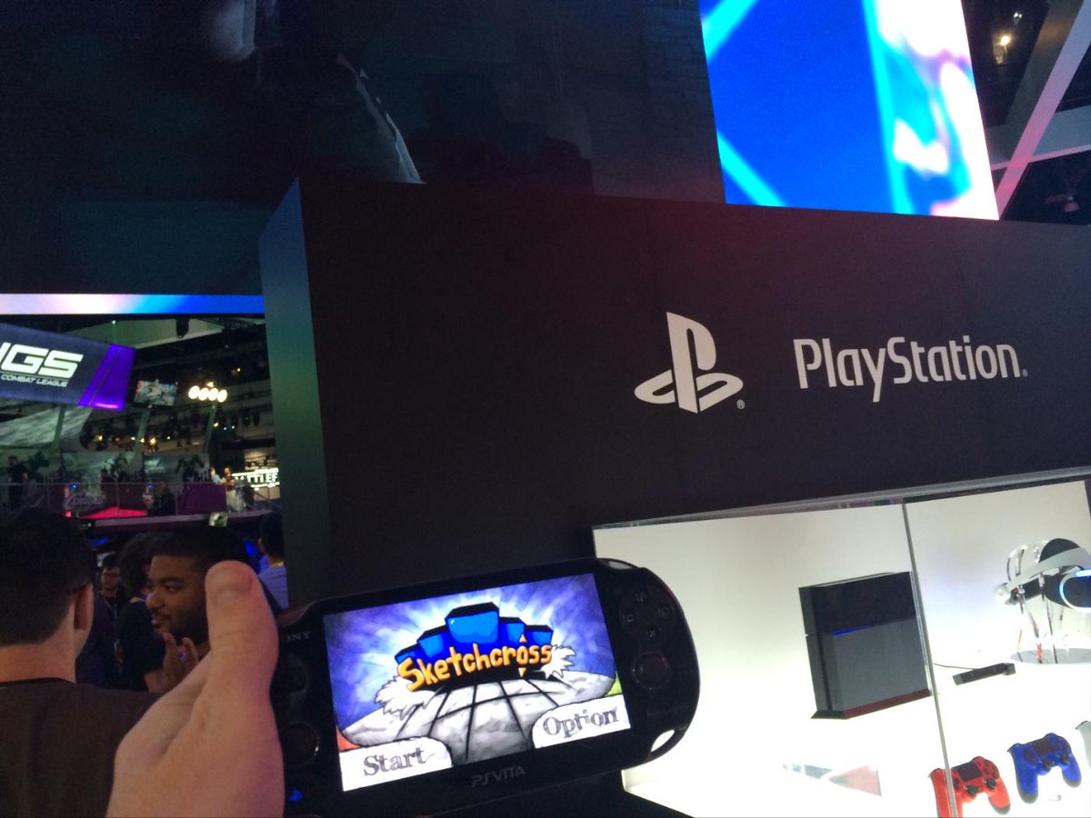 sketchcrossgame's tweet photo. E3 done and over with. Had a productive time. #e32015 #indiedev #gamedev #psvita http://t.co/V9SV0jxA5X