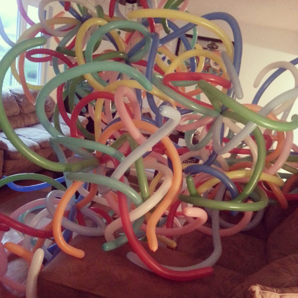 BoxSocialYEG's tweet image. Now to fit these in my truck tomorrow... #eventplannerproblems 😕