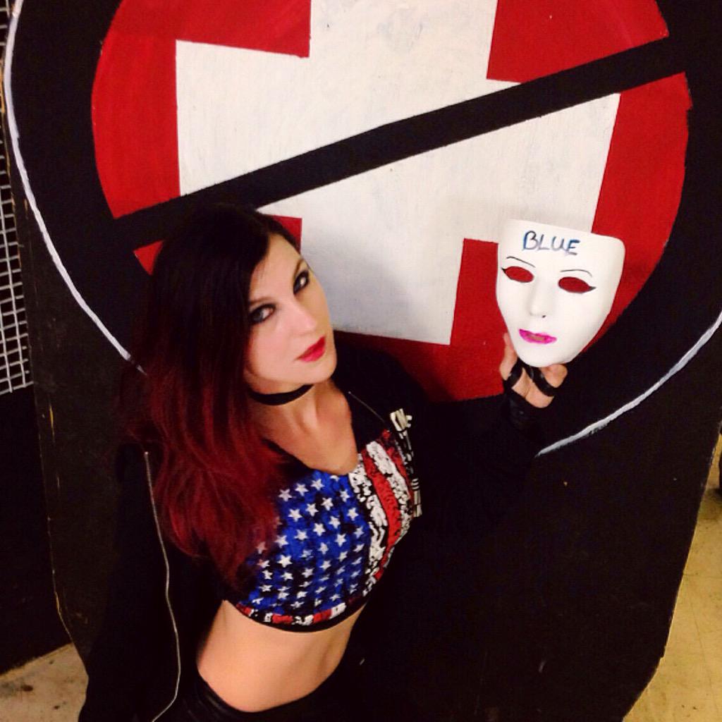 wrestlingleva's tweet photo. Ohio isn't ready for me. The movement grows... #cleansetheworld #purge http://t.co/mNscw25CVG