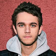 siapa nama asli "ZEDD"?.. mention jawaban kamu ke kita +<a href="/LockersCare/">Shoes Treatment</a> dgn #WakeUpQuiz. dan dapetin hadiahnya...!