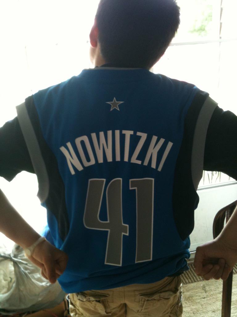 Happy Birthday to the legend himself; Dirk Nowitzki! He\s the first basketball and only basketball jersey I\ve bought 