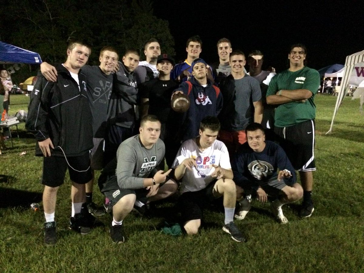 MarshfieldRams's tweet photo. Senior players going strong on the overnight shift at Relay For Life. #NoSleep http://t.co/paWZnqWynd