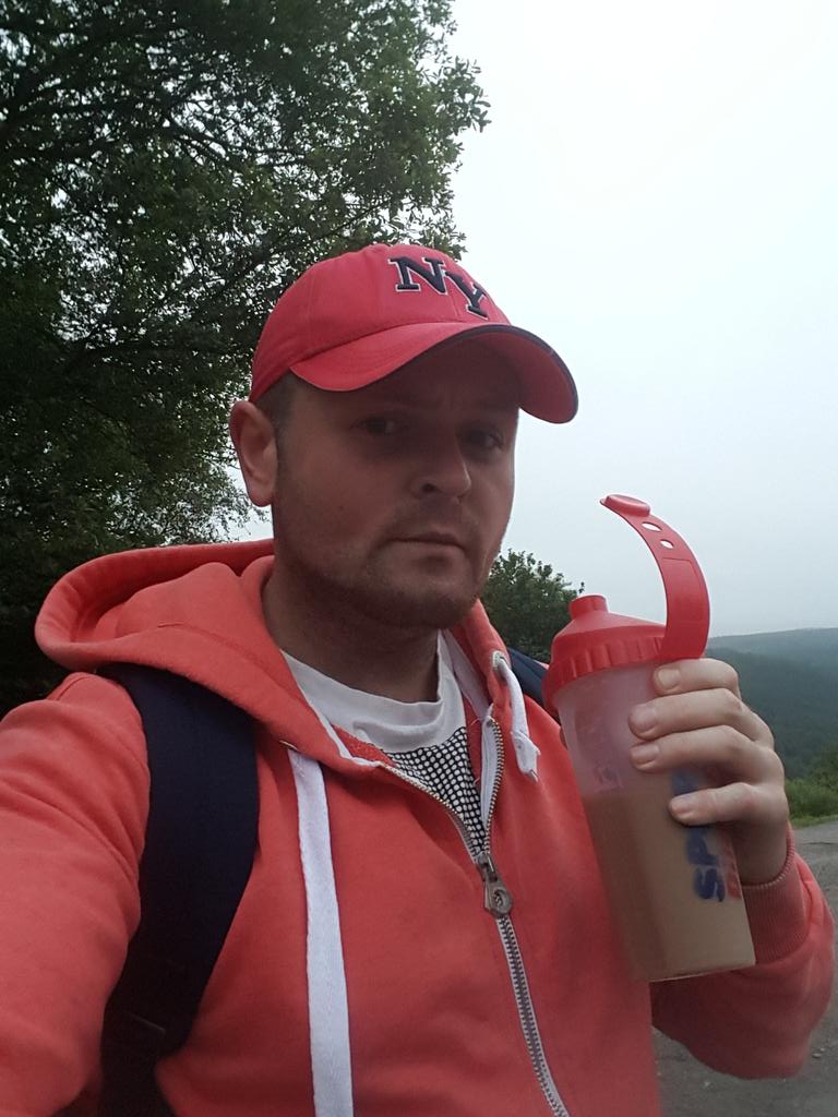 TheMonitorz's tweet image. Nice early start. 05:10  #funkyfresh