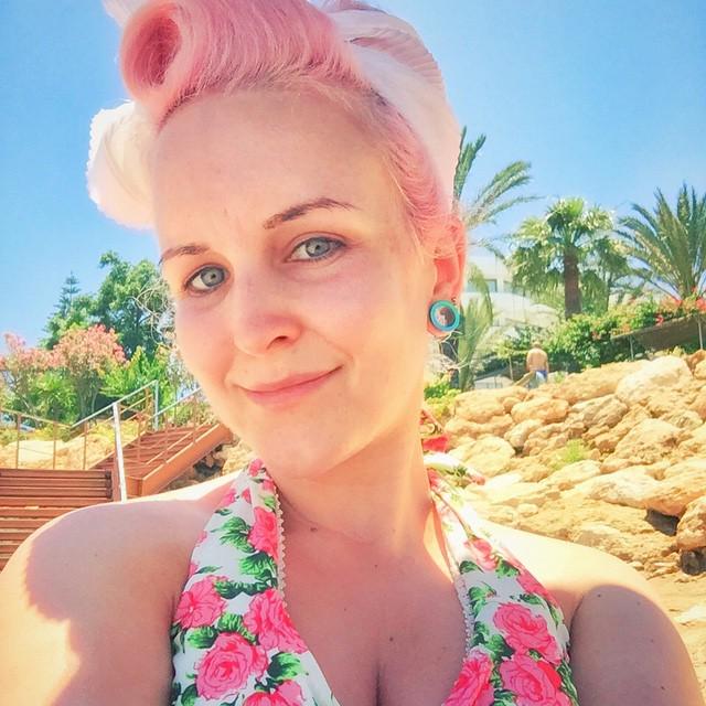 #suicidegirls #SuicideCandids #suicidegirlsselfie #sg @suicidegirls @sg_unitedkingdom  @collectifclothing<a href="/tag/suicidegirls"class="tags">#suicidegirls</a><a href="/tag/suicidecandids"class="tags">#SuicideCandids</a><a href="/tag/suicidegirlsselfie"class="tags">#suicidegirlsselfie</a><a href="/tag/pinup"class="tags"><span>#pinup</span></a><a href="/tag/sg"class="tags"><span>#sg</span></a><a href="/tag/v"class="tags"><span>#v</span></a>