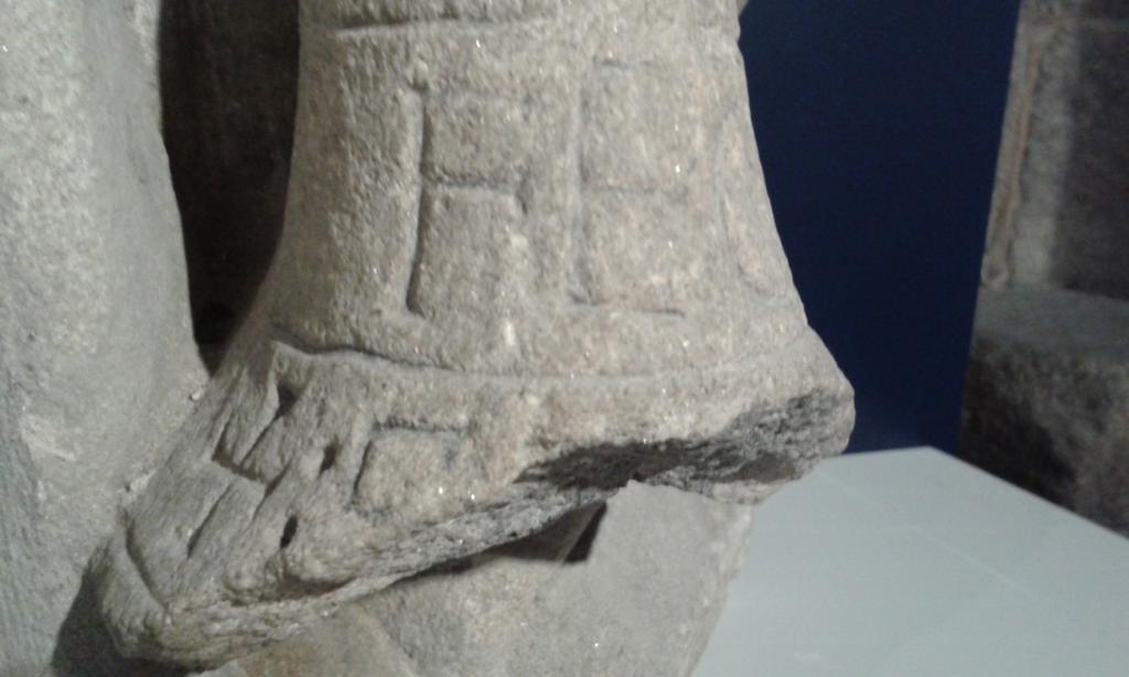 LeonorZozaya's tweet photo. Trumpeter.
Orense Cathedral (SP)
ca 1300.
Remembering
@HLaehnemann
@collaborationms
#mscollab http://t.co/9PqaTSzXFi
