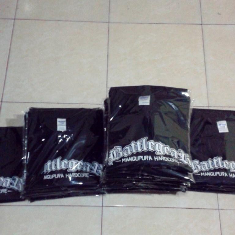 Ready stock Official Merch #BGHCTEAMSQUAD Material Gildan Ultra Cotton Price 100K. Limited! More info check bio.