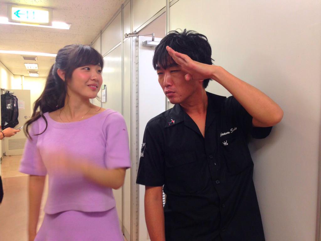 Rの法則収録でした！！
今日ゲストで来てくれた小沢さん（＾∇＾）
いつもたくさんお話してくれるの！優しくて面白くて大好きな方です！！私のこと、ニオイの白目のゆみちゃんって覚えてくれてます（笑） http://t.co/gJzropG8fj