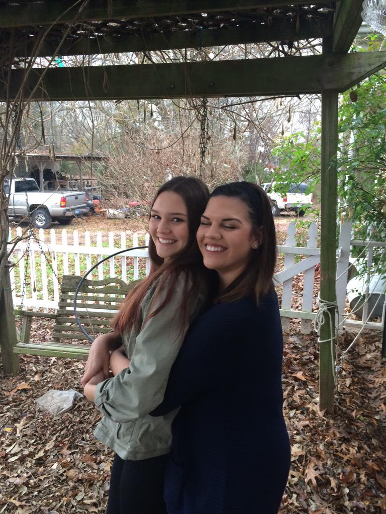 sillyrabit_'s tweet photo. How dysfunctional are we? 12 days ✈️🌴🌌🌞 #jerryforthewin http://t.co/jY4uXL7WFo