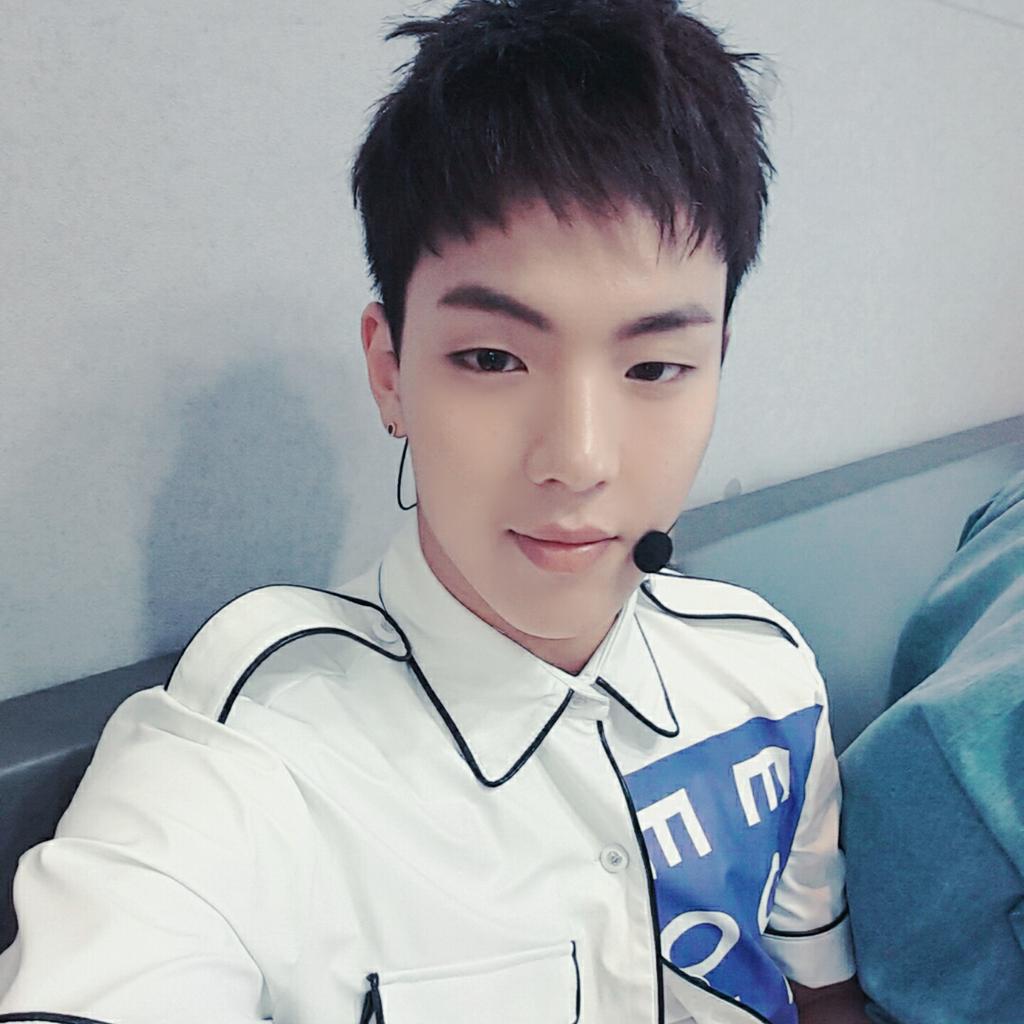 CH7gRYfVAAAOUJI?format=jpg&name=medium