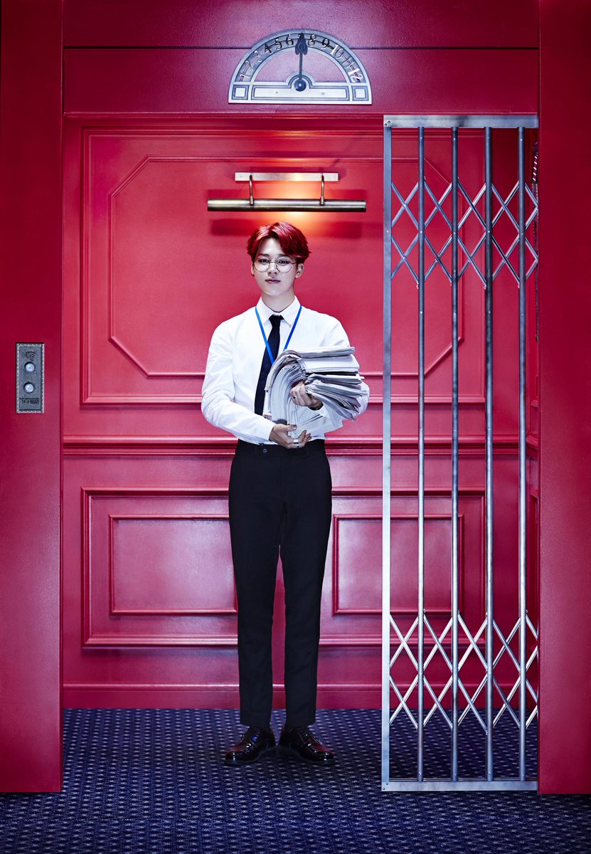 bts_bighit's tweet photo. #방탄소년단 <#쩔어> Concept photo  #JIMIN
@ more photos 
(https://t.co/kCkN3KRjzI) http://t.co/vPfUbCzKxs