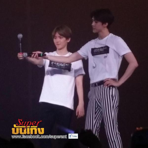 CH83z91VEAAcri6.jpg:large