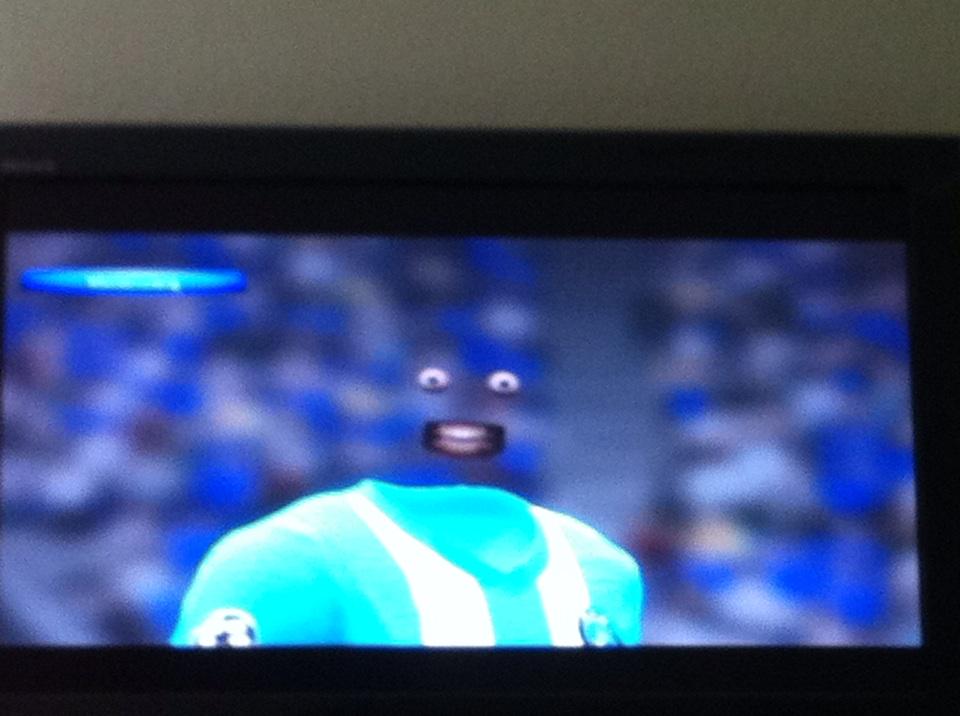 ColinBielinski's tweet photo. Best PES Fail Manchester City Kompany http://t.co/ayZWQUwqQf