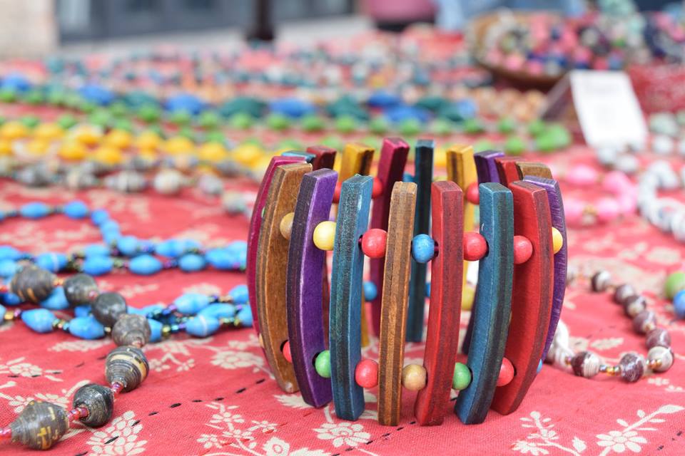 #Socent #popup <a href="/ALG_Mkt/">A Little Giving Mkt</a> is on in our NorthYard this wknd. Pop by for amazing shopping day! #BuySocial <a href="/WaterMadeUK/">WaterMade</a>