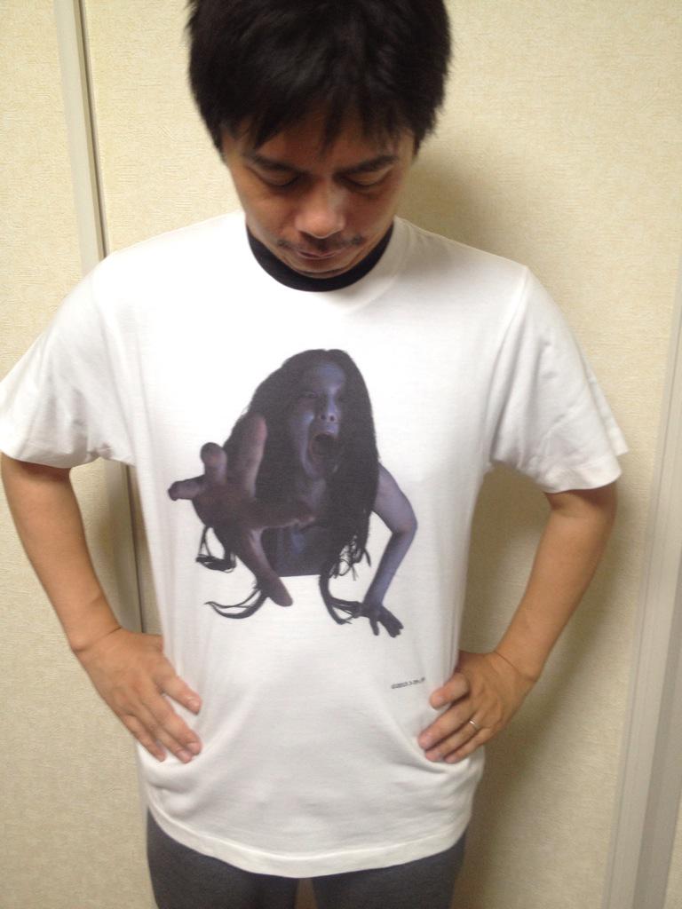 最所美咲 Shuho23 一体どこで着るんだってはなしですよ 笑 あ 主人に写真頼むと９割方ブレます