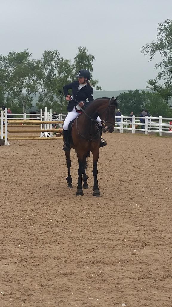 Our 1st place winner in 95 Supreme Open is Sophie Corney and Ocean Breeze 🏆