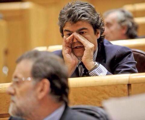 La_tiaPepa's tweet photo. VALAR MORGULIS http://t.co/aa9NEtINaP