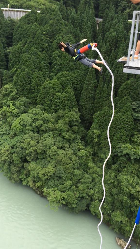 田原卓弥 人生初バンジージャンプ ジャンプ台に立った途端すごい心拍数上がったね 笑 お兄さんのカウントで一発で飛べたからよかった 笑 スタッフの人ムキムキでカッコよかったわー 熊本名物 の好来ラーメンも食べた Http T Co Kpxxxnqkqu 田原卓弥 人生初バンジージャンプ ジャンプ台に立った途端すごい心拍数上がったね 笑 お兄さんのカウントで一発で飛べたからよかった 笑 スタッフの人ムキムキでカッコよかったわー 熊本名物 の好来ラーメンも食べた Http T Co Kpxxxnqkqu