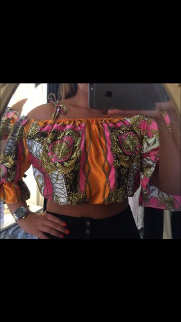 NelsBellesx's tweet photo. Love our new gypsy crop top £16 💖 http://t.co/lNk6abTqpT