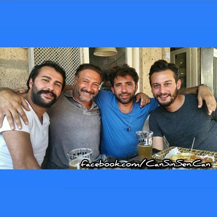 SerdarSanalfan's tweet photo. Yeşil Denizin yakışıklıları 😊
@Bilmempo @mertturak @SerdarSanal #CeyhunTutal #bsşfc #bssfc 💒 http://t.co/twnfQGqmSq