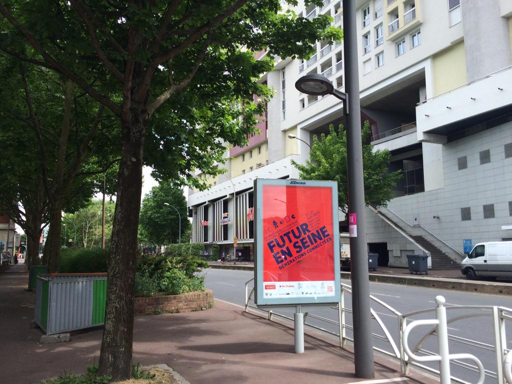 futuresfestival's tweet photo. .@Issylesmoul affiche #fens2015 en grand http://t.co/qKZiOLFjFG