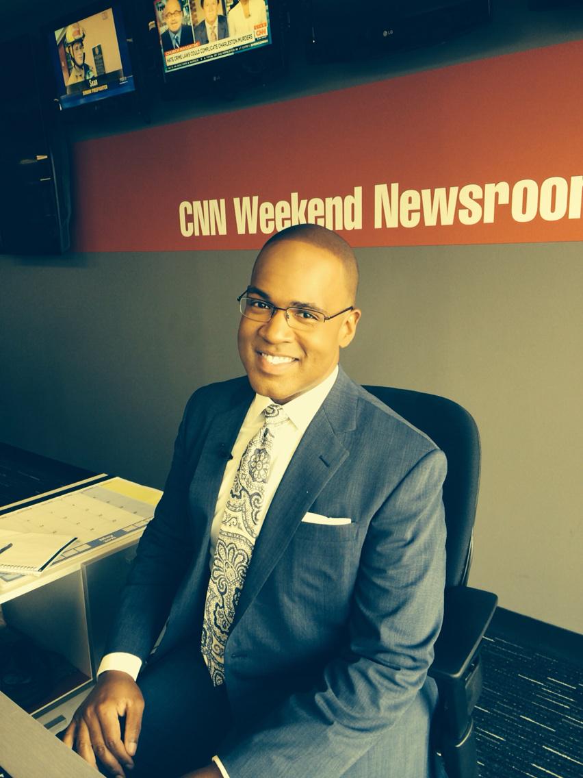 nadiabilchik's tweet image. #BestDressed @VictorCNN #alwayssharp!