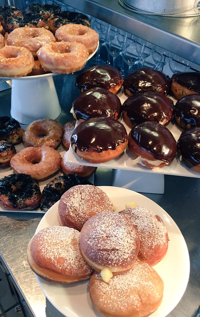 BryanVoltaggio's tweet photo. #FrederickMD 💥#BREAKING NEWS!💥 Get them while you can @VoltFamilyMeal doughnuts ready for the taking 880 East St. http://t.co/gO0DH48tec