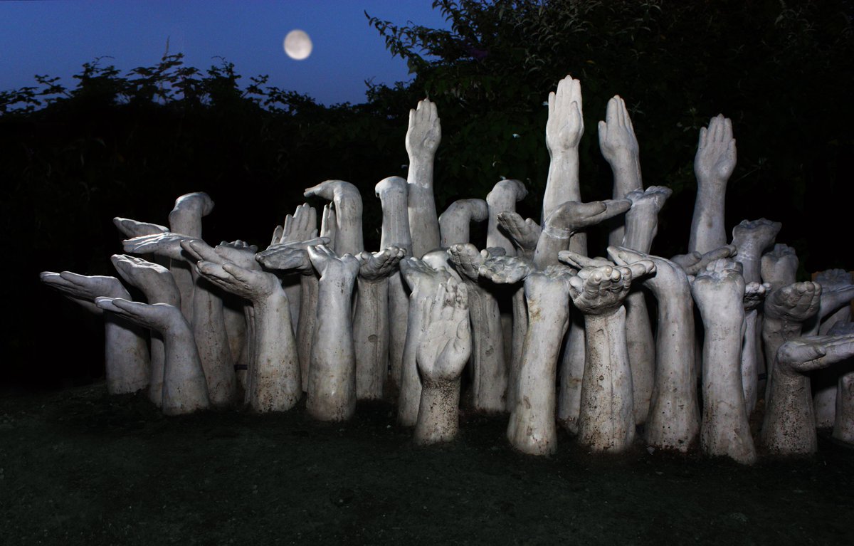 GeorgeKingArch's tweet image. Our zombie bench voted 2nd best bench in world by @DesignCurial Pipped to the post by Gaudi! georgekingarchitects.com/news/zombie-be…