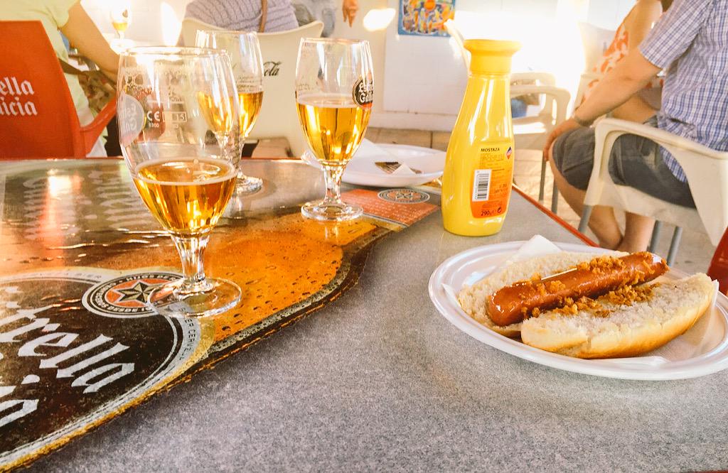 SardonPiscina's tweet photo. Exitazo con los perritos, os esperamos para la próxima!!🍻 http://t.co/CO9dLwGwoc