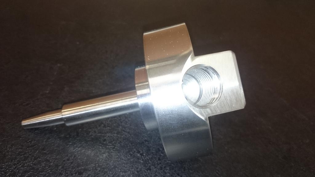 IdealEngUK's tweet photo. Stainless steel nozzle made from a 3 1\2" billet. A little nicer than the sample #artisticlicence http://t.co/D4RnzfKDeT