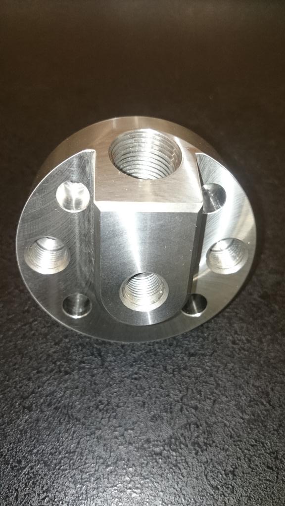 IdealEngUK's tweet photo. Stainless steel nozzle made from a 3 1\2" billet. A little nicer than the sample #artisticlicence http://t.co/D4RnzfKDeT