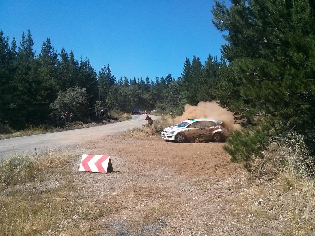 III Rally Tierra del Bierzo 2015 CH9BTN_WcAA6Fqe