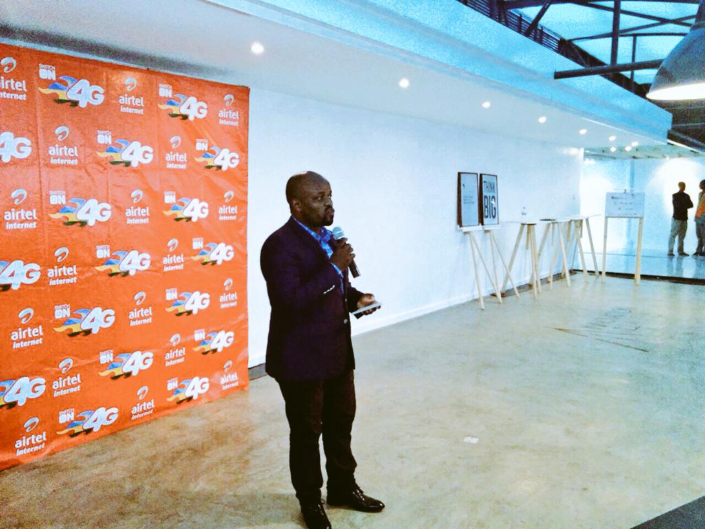 InnoVille's tweet photo. #HOL15  Congratulations to all the young people graduating. #THINKBIG #Tech #App #Programmers #ProblemSolvers #RwoT http://t.co/SwgchNkxrQ