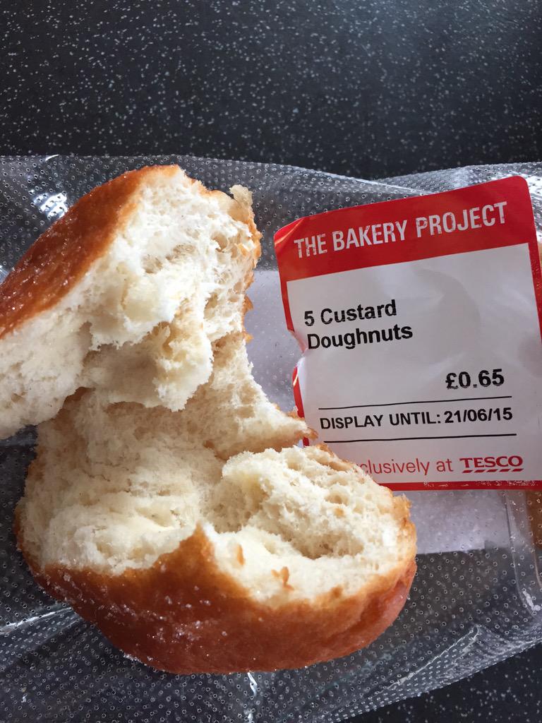slayazzz's tweet image. @Tesco A packet of custard doughnuts, with absolutely no custard in any of them! #falseadverting #nocustard #verysad