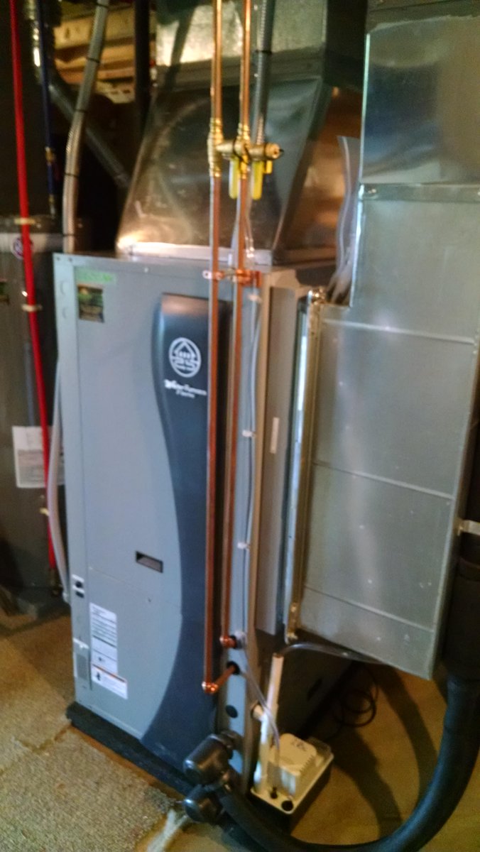Another happy <a href="/ACESgeothermal/">ACES-Energy </a> customer with their new #geothermal <a href="/waterfurnace/">WaterFurnace</a> #series7 ground source heat pump!