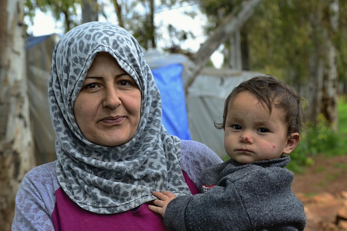 cdnmbconf's tweet photo. Would your church consider sponsoring a Syrian refugee family? #WorldRefugeeDay #transformCda http://t.co/zdVzTIOoKh http://t.co/R1UCLm7fu3