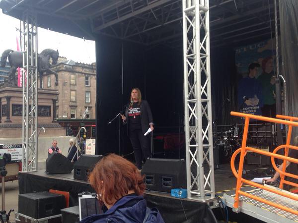 densherryboe's tweet photo. Proud to speak at the @ScottishTUC #ScotlandAgainstAusterity demo to highlight cuts to the fire service @fbunational http://t.co/k2DKvihyCK